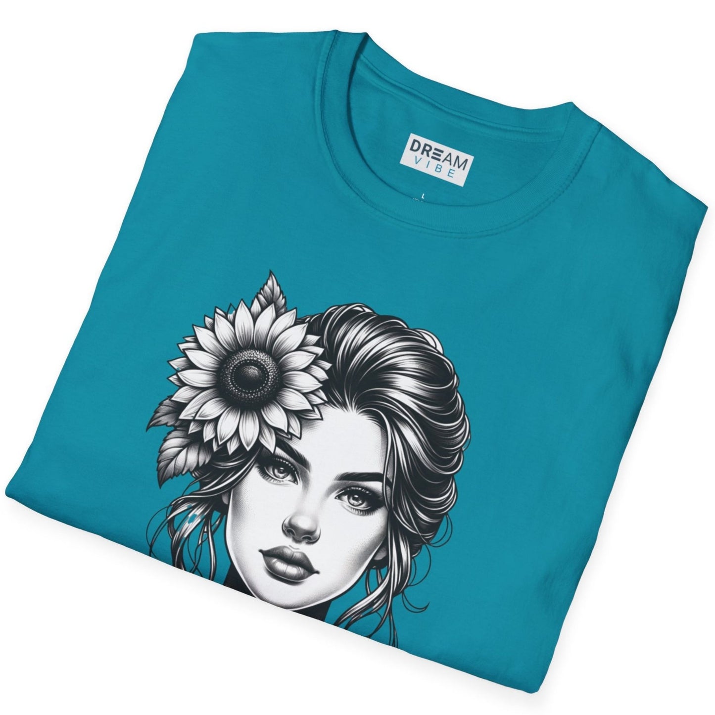Magnifique Woman Face With Sunflower T-Shirt